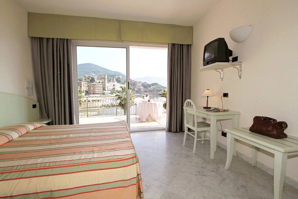 רקו Hotel Elena מראה חיצוני תמונה